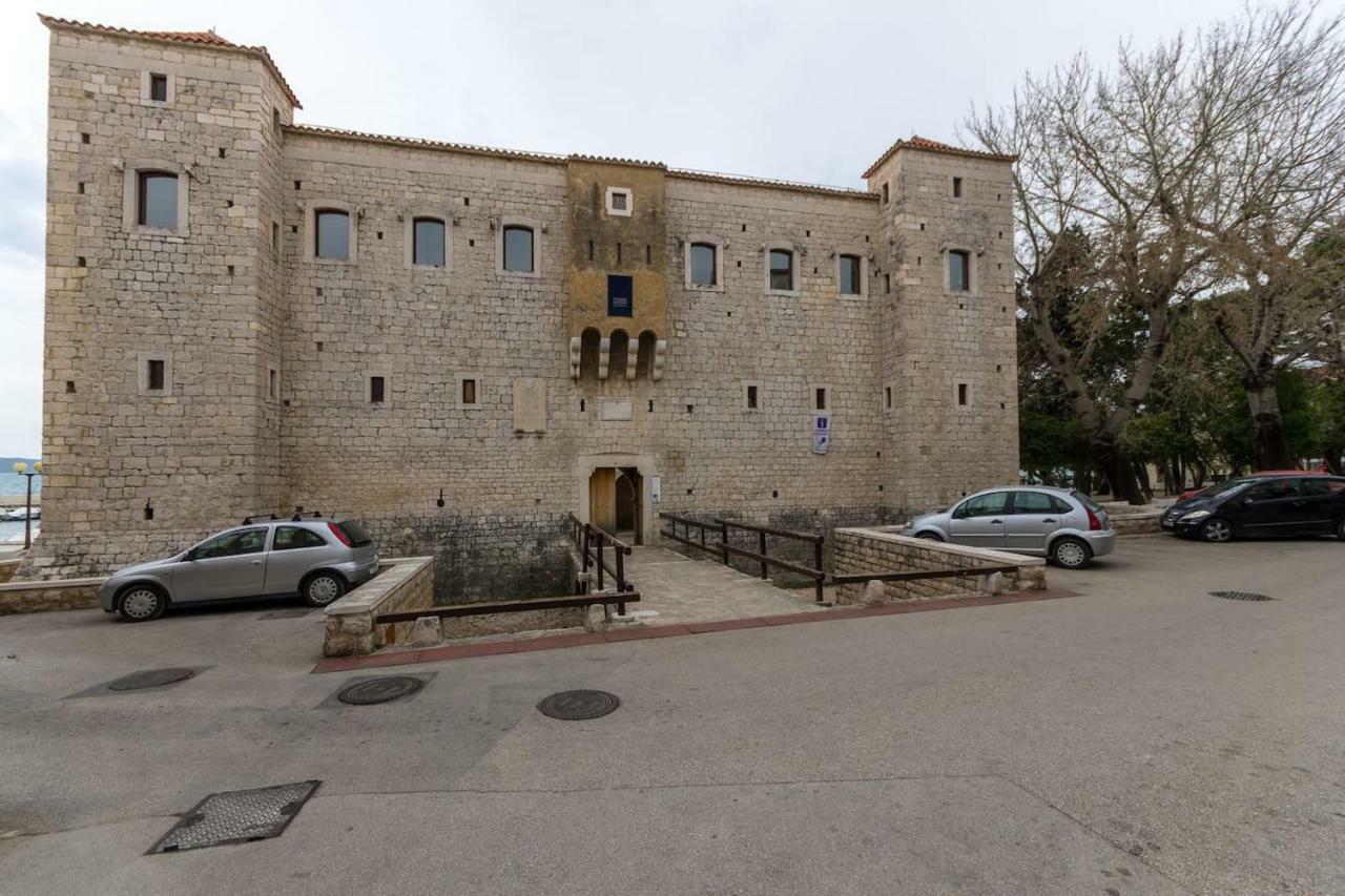 Dalmatinska Kuca Blanka Kastela Exterior photo