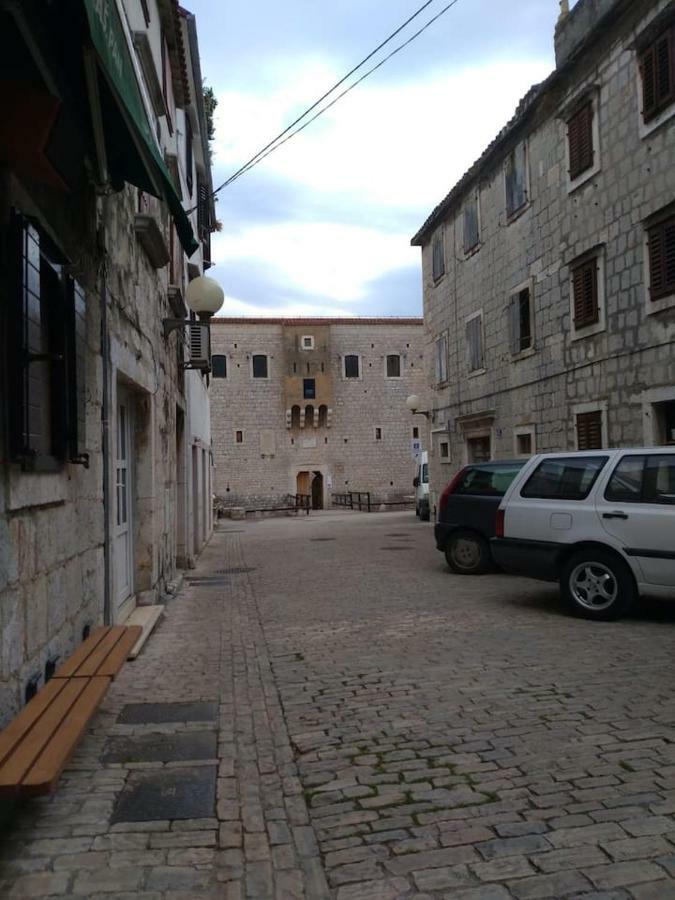 Dalmatinska Kuca Blanka Kastela Exterior photo